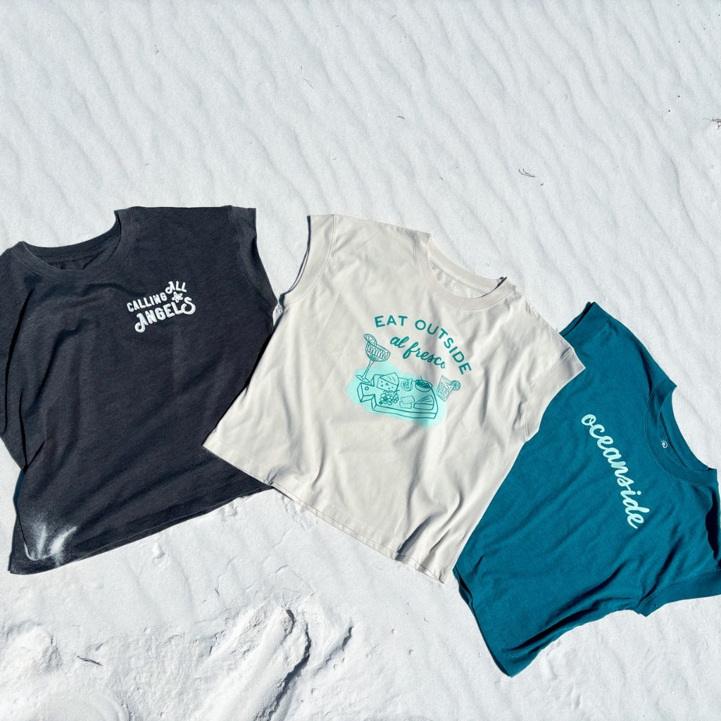 EAT OUTSIDE cap sleeve tee