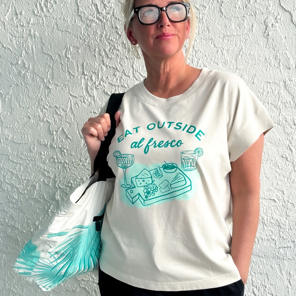 EAT OUTSIDE cap sleeve tee