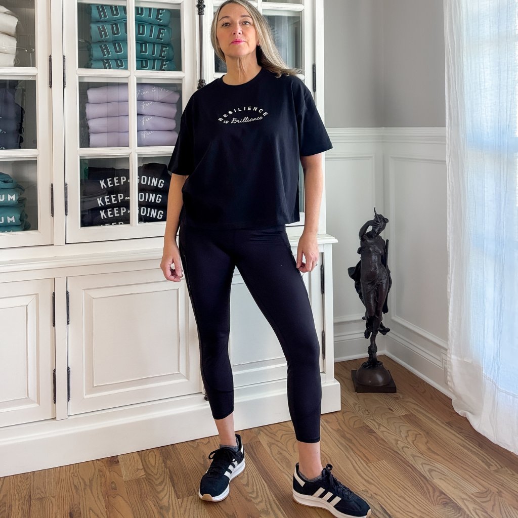 RESILIENCE 100% organic cotton womens crop tee